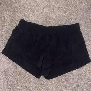 Lululemon Hotty Hot Short - Size 10 2.5” - Black